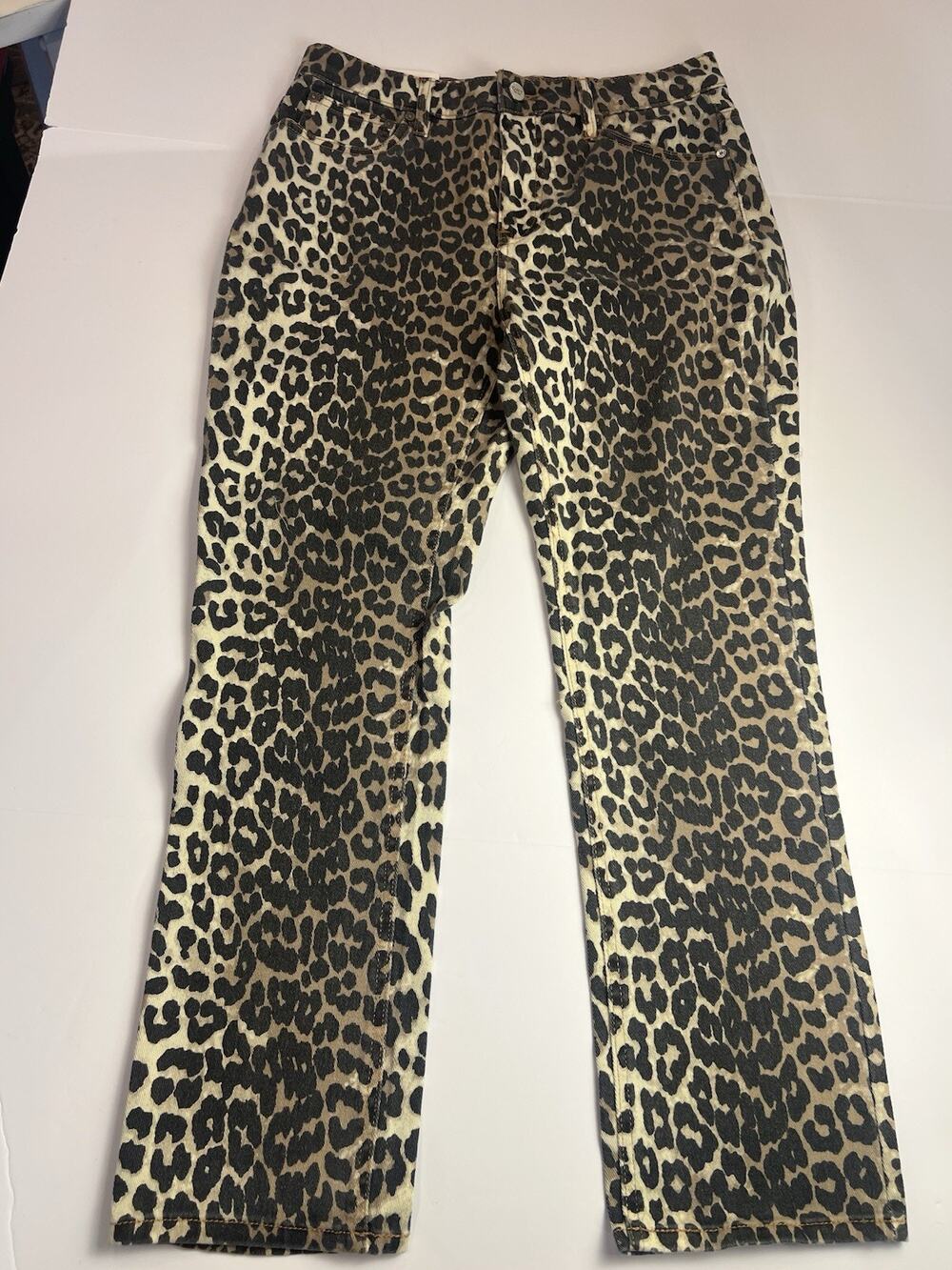NWT Oat New York Leopard Print Straight Leg Jeans Women’s Cheetah 10/30